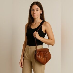 Vintage Genuine Python Snakeskin Bag – Cognac Brown, Suede Lining, Rare Shape